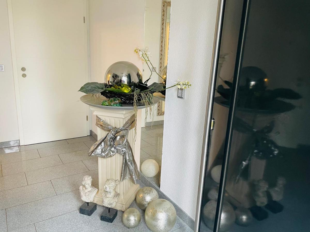 Limes Apartment -Uebernachten Am Limes- Rainau Экстерьер фото