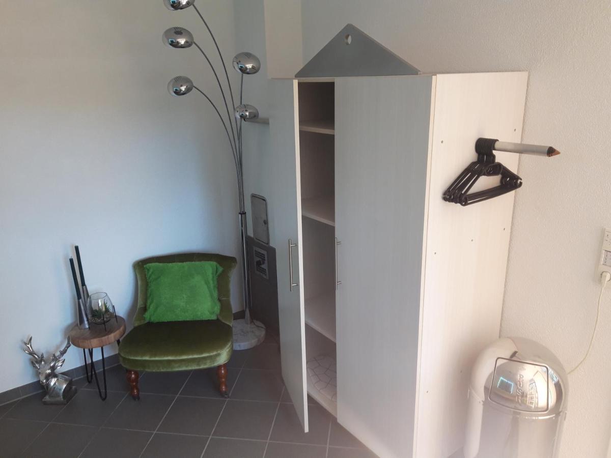 Limes Apartment -Uebernachten Am Limes- Rainau Экстерьер фото